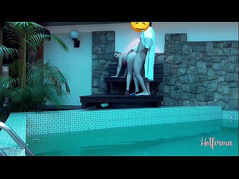 ❤️ Boss invites maid to the pool, but couldn't resist a hot ️❌ Fucking at en-us.rexporn-com.ru ❌️❤